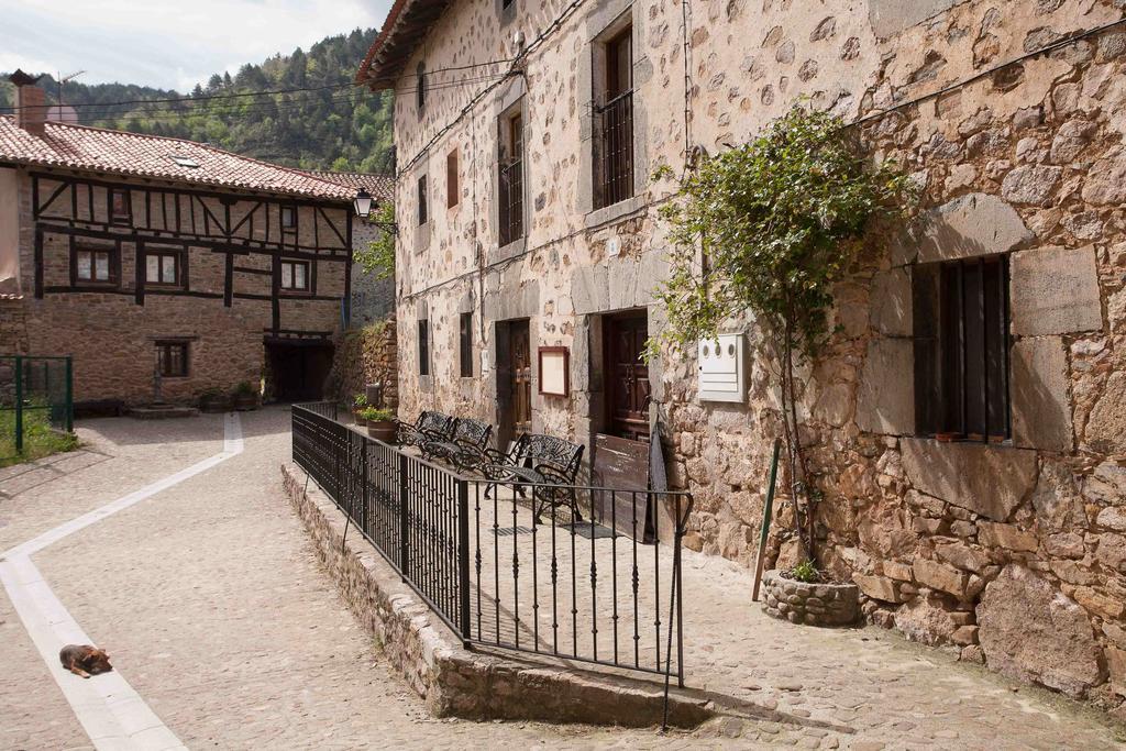 Aldeanueva de Cameros Posada De Urreci المظهر الخارجي الصورة