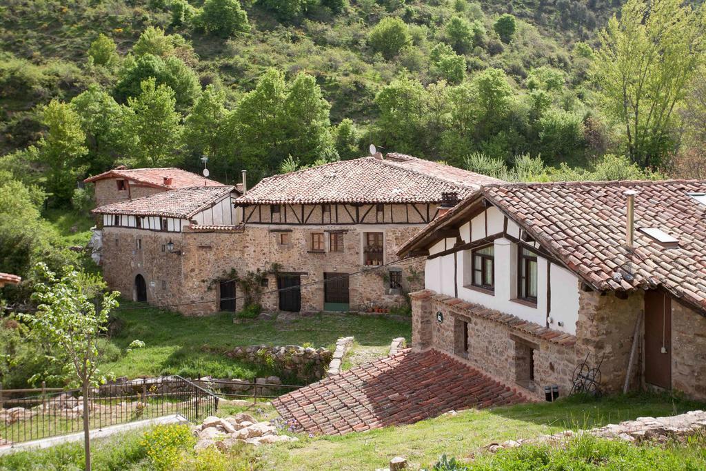 Aldeanueva de Cameros Posada De Urreci المظهر الخارجي الصورة